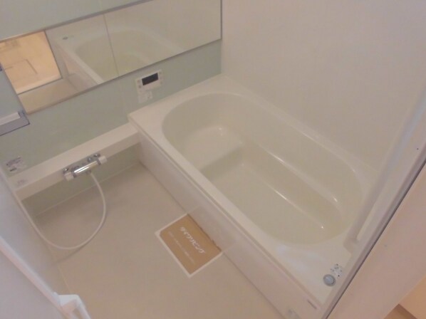 ジャルダン亀山の物件内観写真